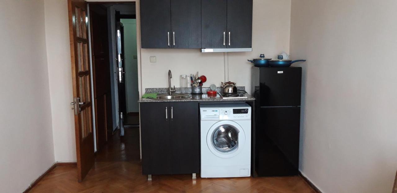 Naira Apartment Batumi Exterior photo